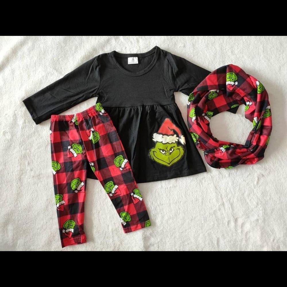 Grinch girl Christmas outfit